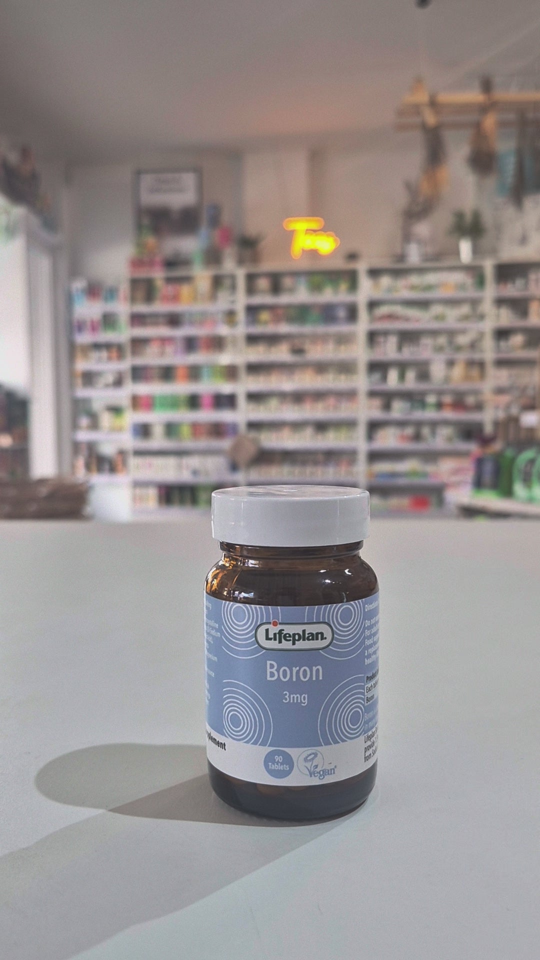 Boron is a trace element that is naturally present in many foods.

Lifeplan Boron has been formulated to provide 1.5mg elemental Boron each from Sodium Borate and Boric Acid.