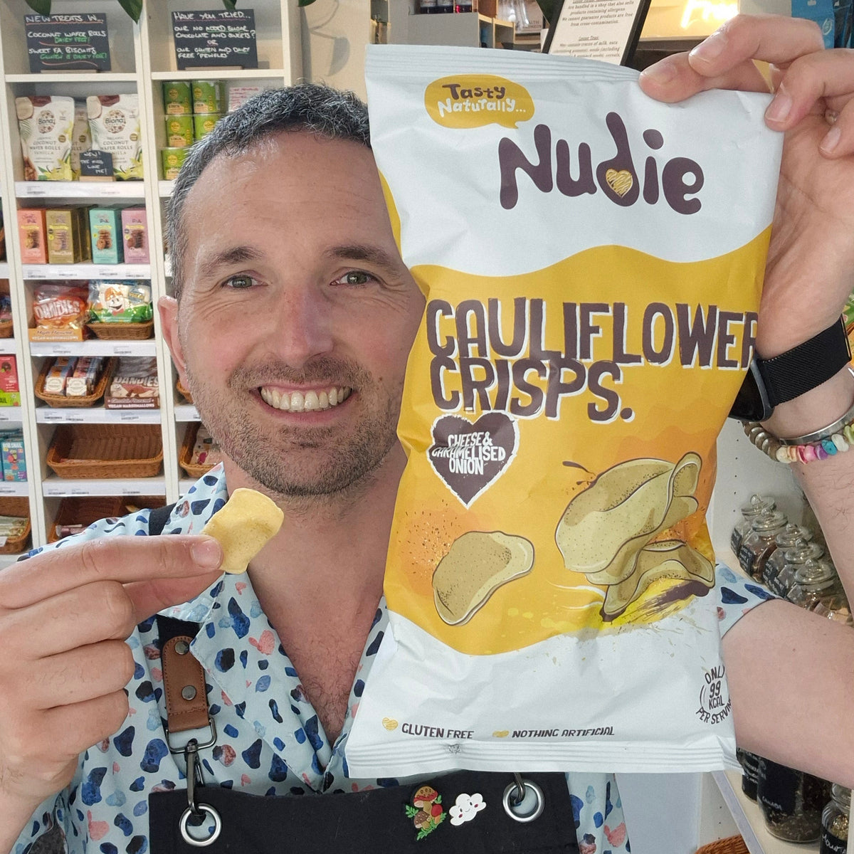 Cauliflower Chips Vegan Cheese and Caramelised Onion 80g Nudie Snacks