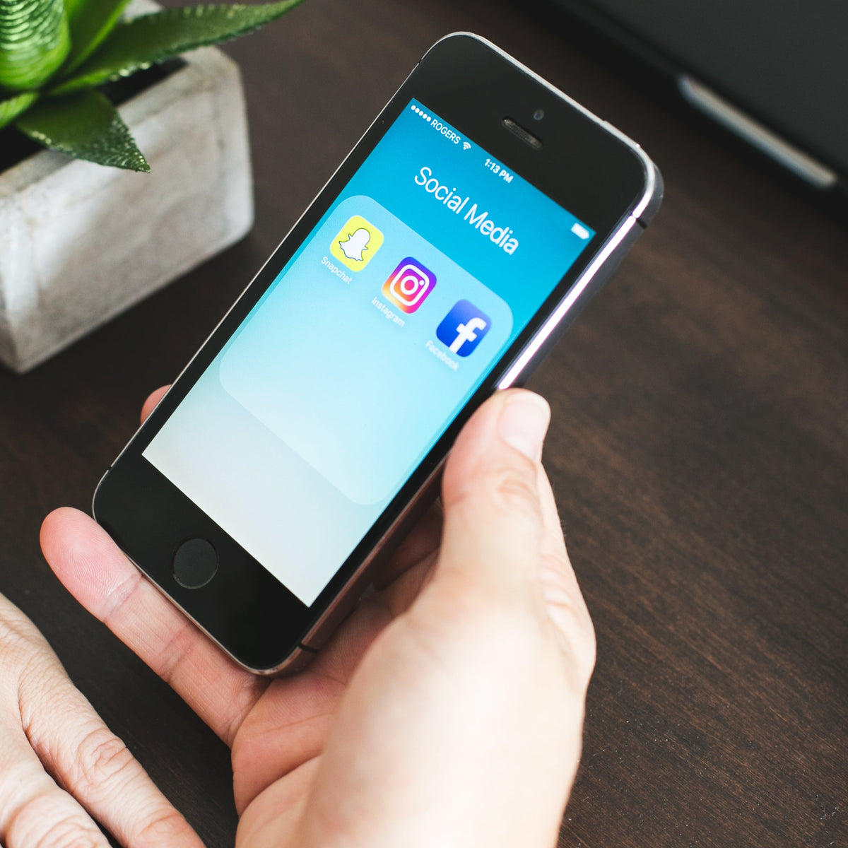 Social Media Support For Independent Businesses